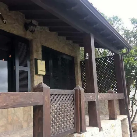 Σπίτι διακοπών Tree House Όμπιδος