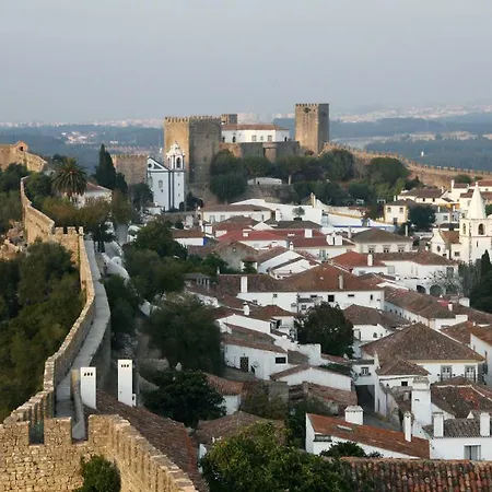 Tree House Όμπιδος